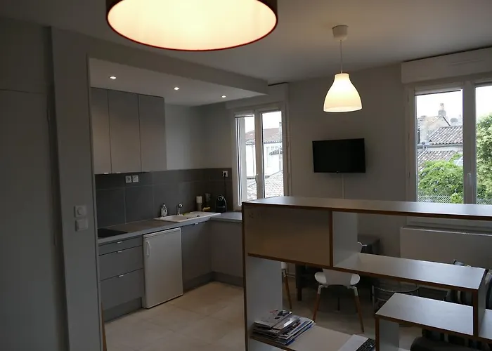 Studio Proche Gare St Jean *