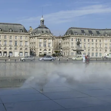 Studio Proche Gare St Jean Apartment